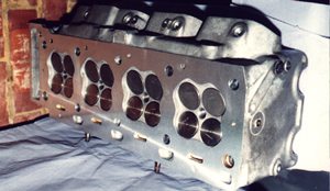 LT-5 cylinder head